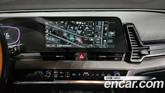 Kia Sportage 2022 — Photo 19/20