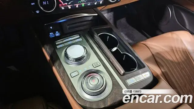 Genesis G80 2023 — Photo 10/20