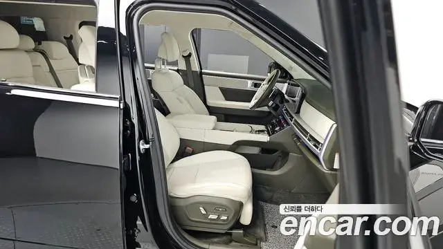Hyundai Santa Fe 2023 — Фото 11/20
