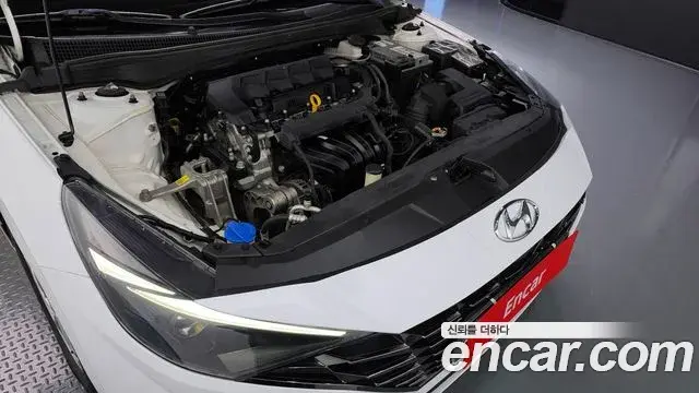 Hyundai The New Avante Hybrid 2020 — ფოტო 19/20