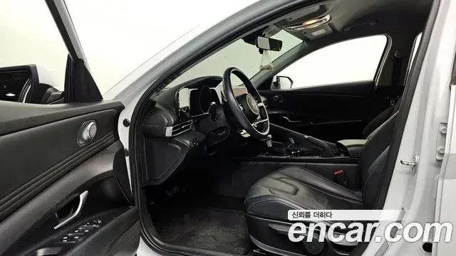 Hyundai The New Avante Hybrid 2020 — ფოტო 5/20