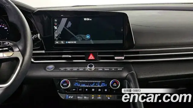 Hyundai The New Avante Hybrid 2020 — ფოტო 4/20