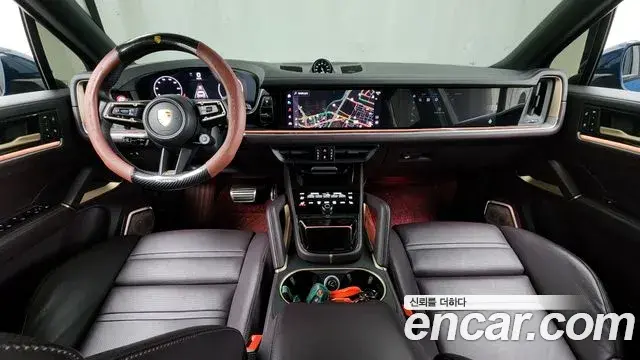 Porsche Cayenne 2024 — ფოტო 19/20