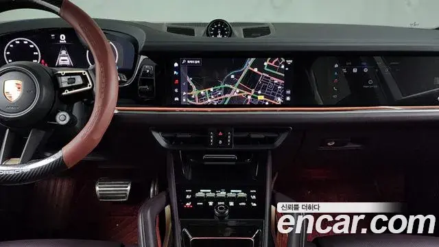 Porsche Cayenne 2024 — ფოტო 10/20