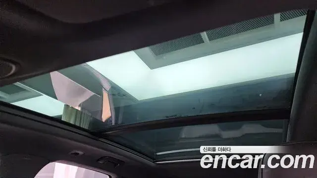Porsche Cayenne 2024 — ფოტო 4/20