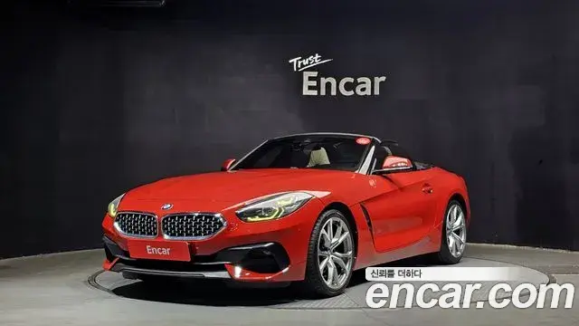 BMW Z4 2019 — ფოტო 9/19