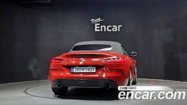 BMW Z4 2019 — ფოტო 13/19