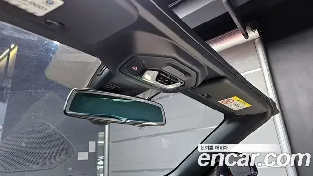 BMW Z4 2019 — ფოტო 17/19
