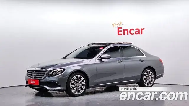 Mercedes-Benz E-Class 2020 — ფოტო 1/20