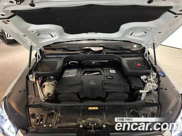 Mercedes-Benz GLS-Class 2025 — Фото 5/18