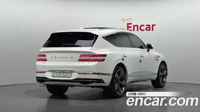 Genesis GV80 2023 — ფოტო 18/20