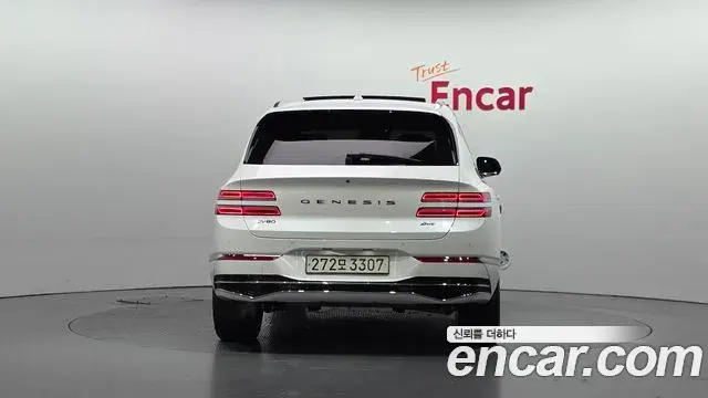 Genesis GV80 2023 — ფოტო 16/20