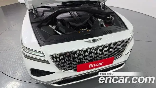 Genesis GV80 2023 — ფოტო 13/20