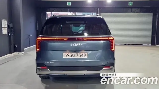 Kia Carnival 2024 — Şəkil 12/18