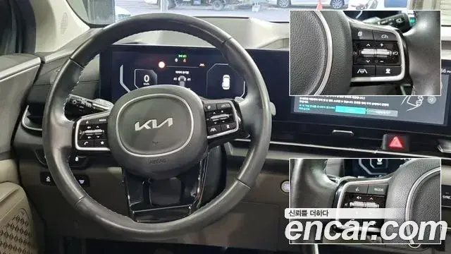 Kia Carnival 2024 — Şəkil 8/18