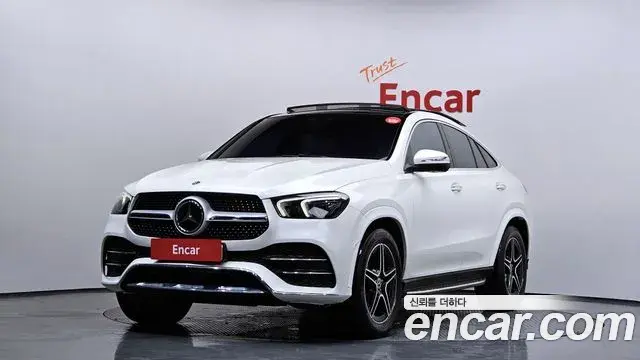 Mercedes-Benz GLE-Class 2021 — Photo 4/20