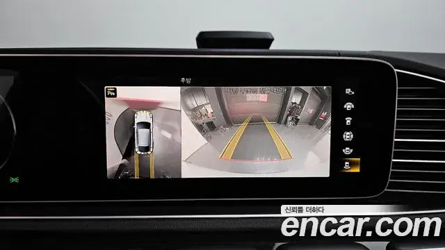 Mercedes-Benz GLE-Class 2021 — Photo 10/20