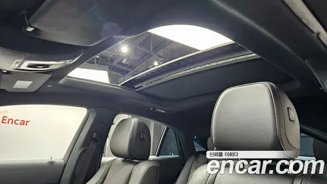 Mercedes-Benz GLE-Class 2021 — Photo 15/20