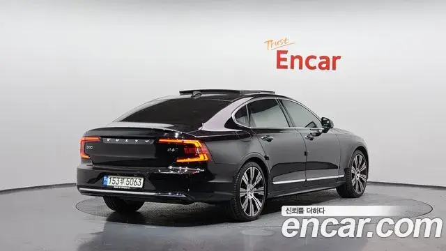 Volvo S90 2021 — ფოტო 11/20