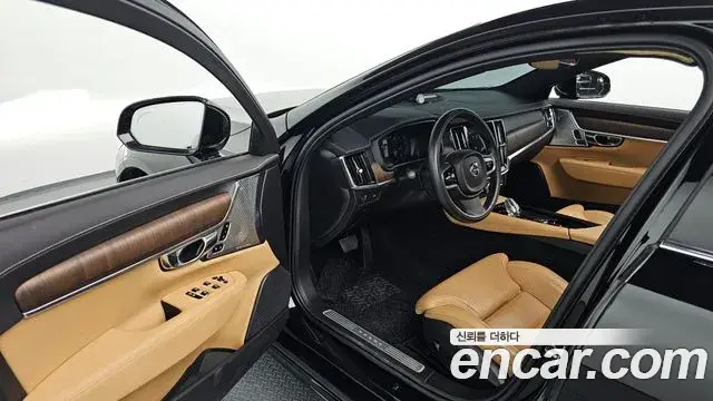 Volvo S90 2021 — ფოტო 14/20