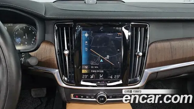 Volvo S90 2021 — ფოტო 15/20