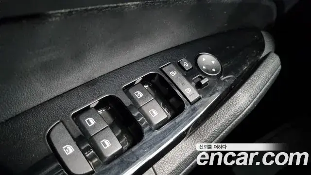 Kia Sportage 2022 — Şəkil 9/15
