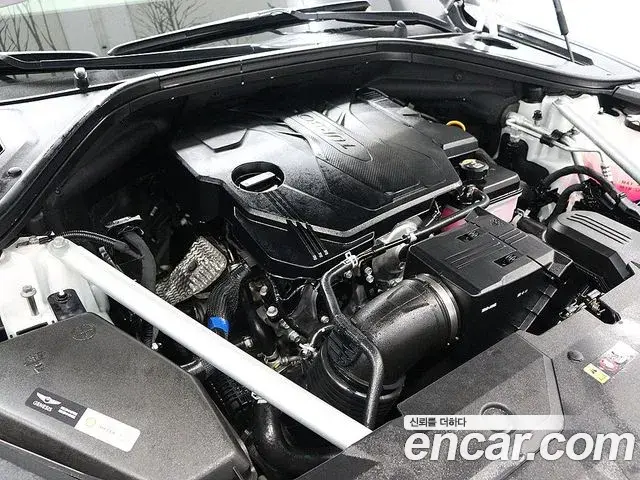 Genesis GV70 2024 — Photo 20/20