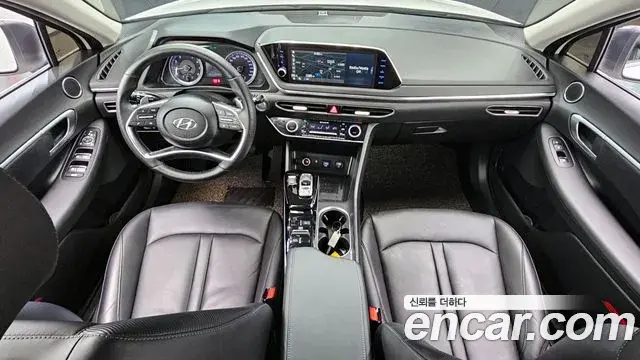 Hyundai Sonata Hybrid 2019 — ფოტო 16/20