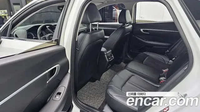 Hyundai Sonata Hybrid 2019 — ფოტო 2/20