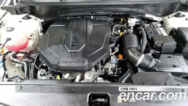 Kia Sportage 2021 — Photo 1/18