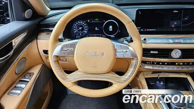 Kia The K9 2023 — Photo 18/20