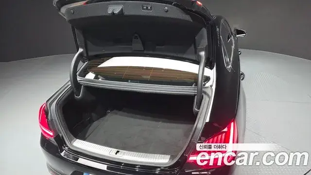 Kia The K9 2023 — Photo 4/20