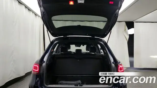 Mercedes-Benz GLC-Class 2020 — ფოტო 1/20