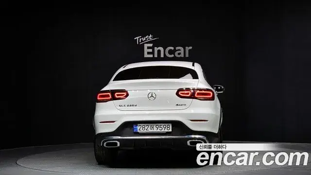 Mercedes-Benz GLC-Class 2023 — ფოტო 7/20