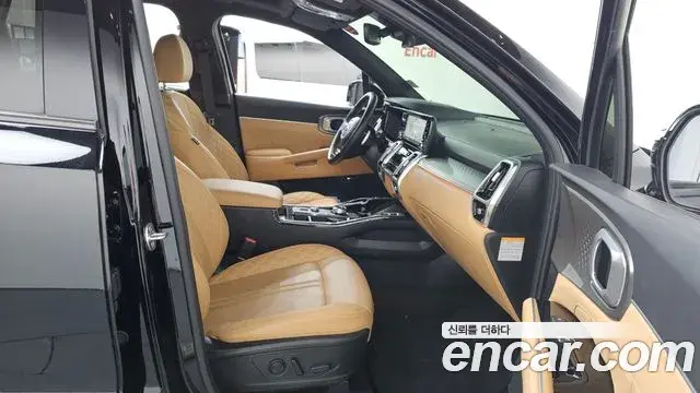 Kia Sorento 2021 — ფოტო 5/20
