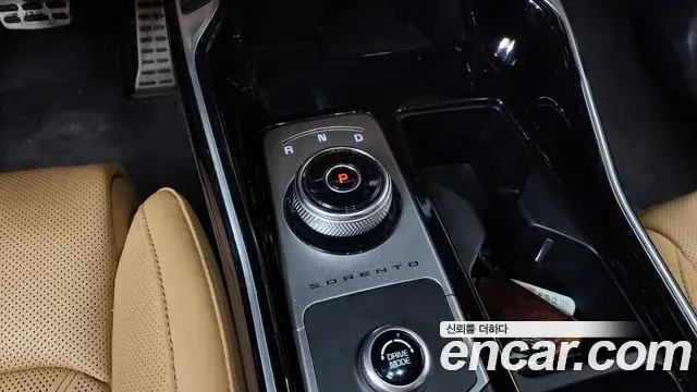 Kia Sorento 2021 — Фото 9/20