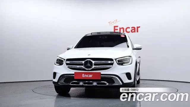 Mercedes-Benz GLC-Class 2022 — ფოტო 15/20