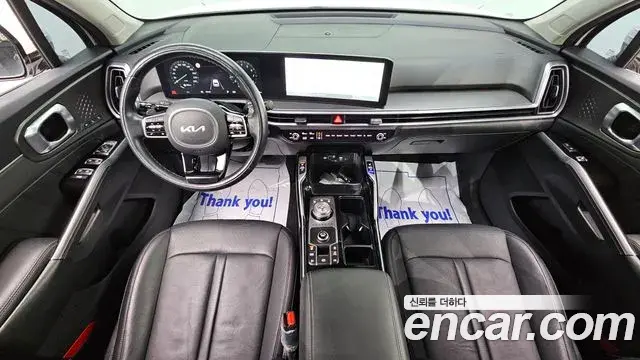 Kia Sorento 2023 — ფოტო 16/20