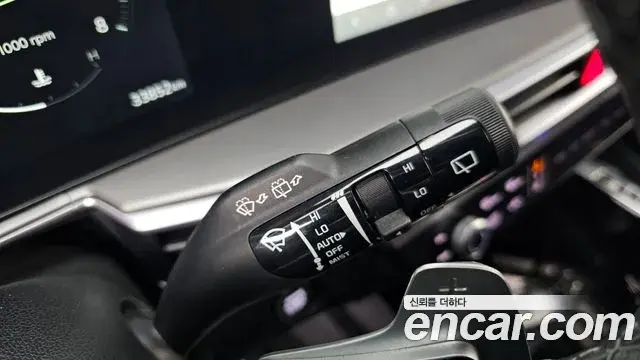Kia Sorento 2023 — ფოტო 1/20