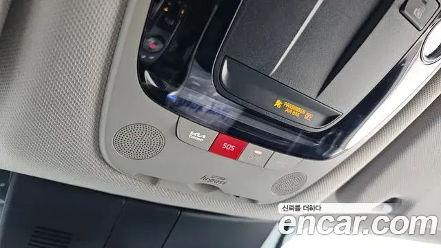 Kia Sorento 2023 — ფოტო 13/20