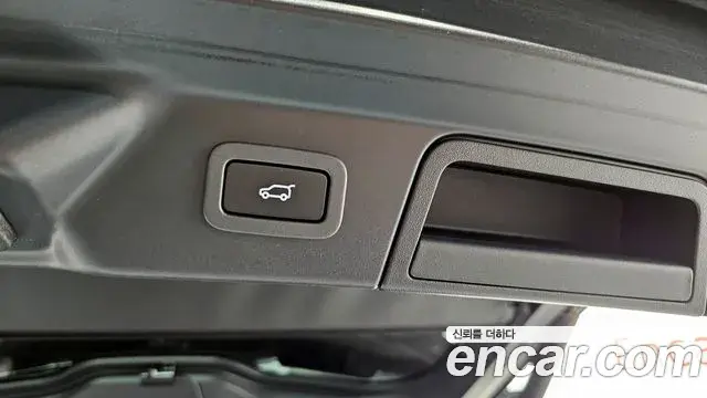 Land Rover Range Rover Velar 2019 — Фото 20/20