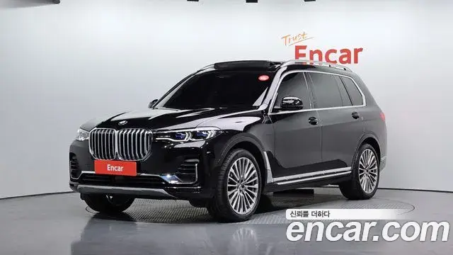 BMW X7 2020 — Photo 8/20