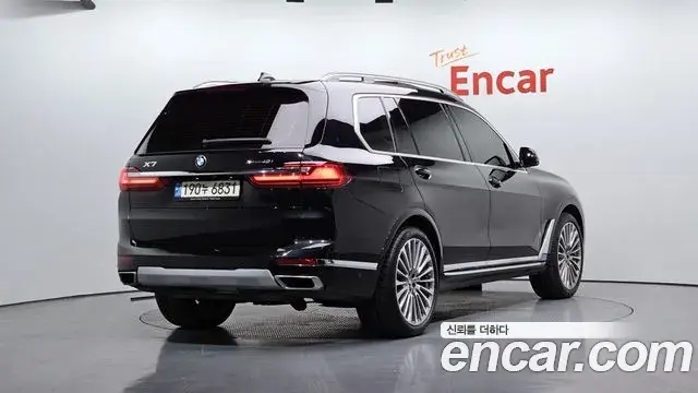 BMW X7 2020 — Photo 13/20