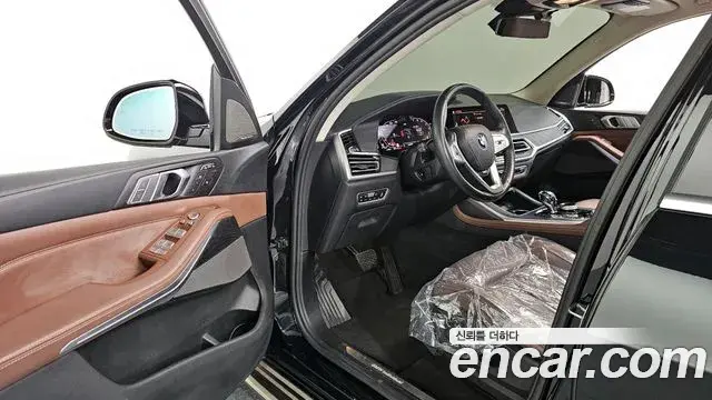 BMW X7 2020 — Photo 10/20