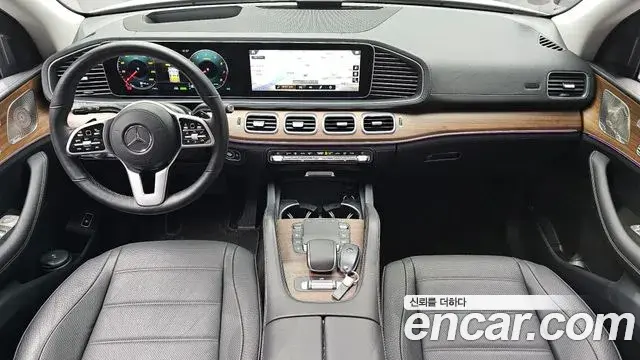 Mercedes-Benz GLE-Class 2021 — Şəkil 14/20