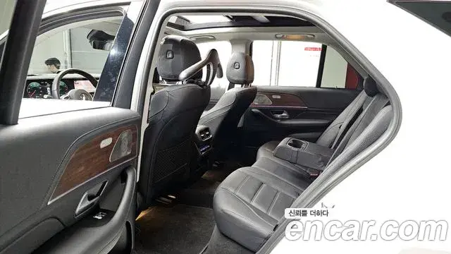 Mercedes-Benz GLE-Class 2021 — Şəkil 6/20