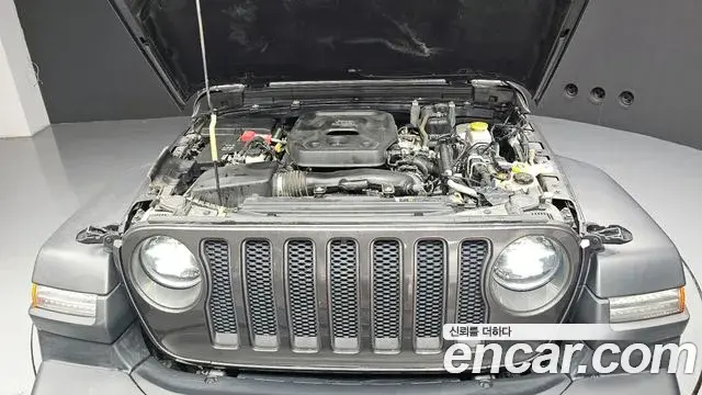 Jeep Wrangler 2020 — Şəkil 15/20
