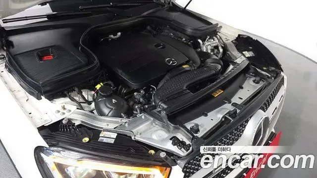 Mercedes-Benz GLC-Class 2023 — ფოტო 18/20