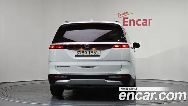 Kia Carnival 2020 — Photo 3/20