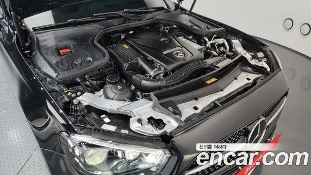 Mercedes-Benz E-Class 2022 — Şəkil 8/20